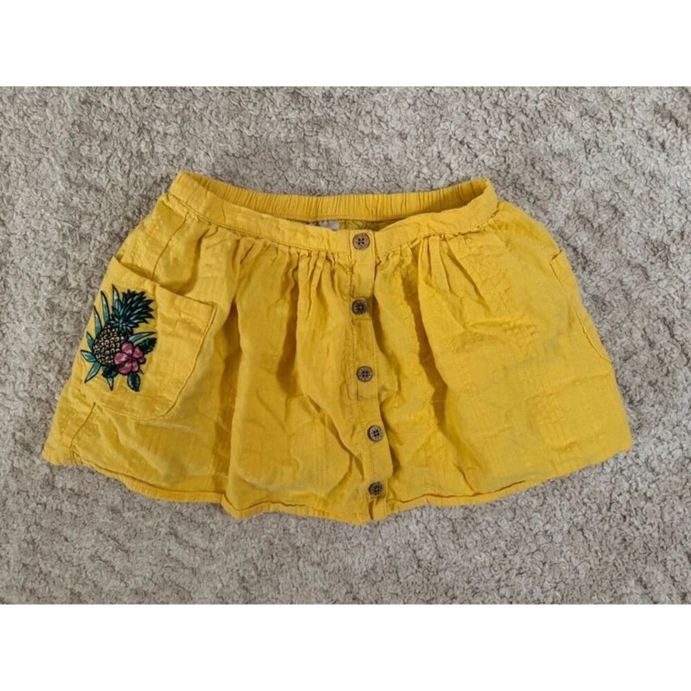 Oshkosh button front cotton skirt w/ embroidered pineapple patch